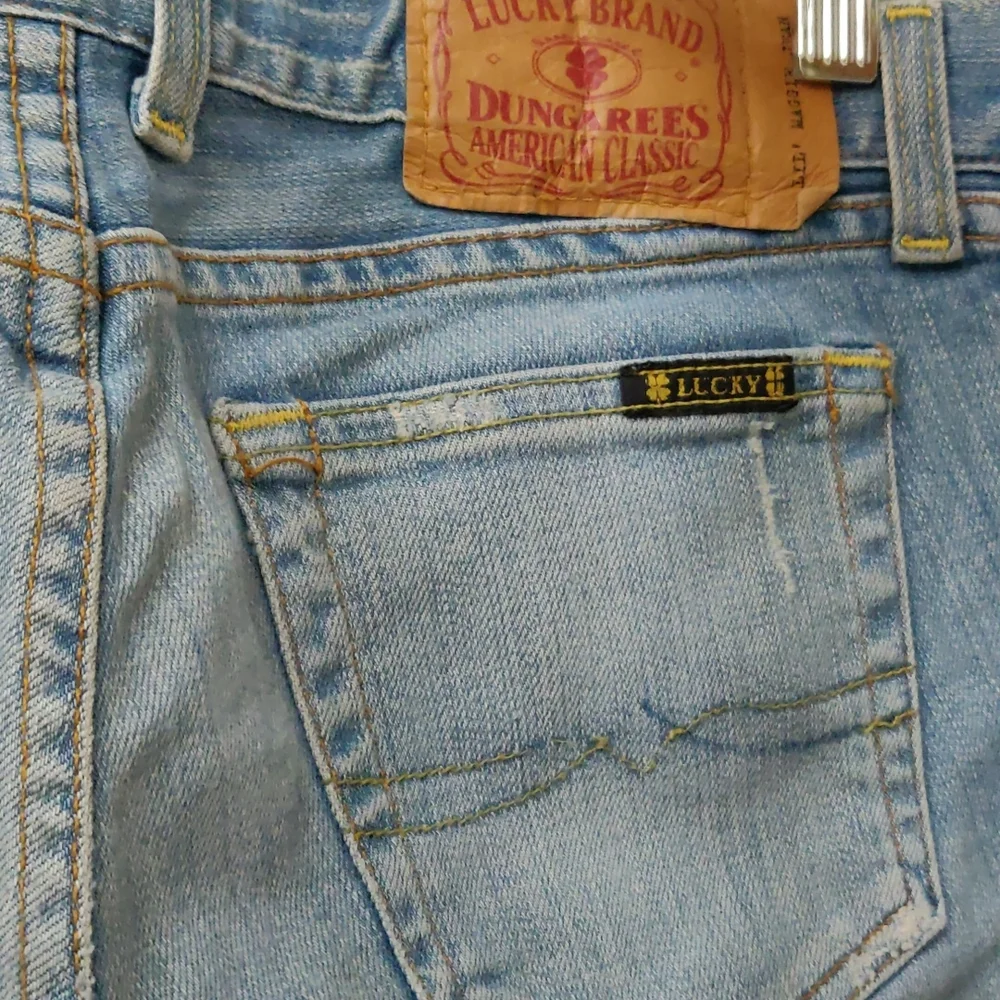 Lucky Brand, light blue jeans. Excellent condition. - Picture 2 of 4